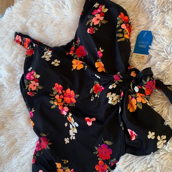 Lands End Black and Floral Tankini Top - Picture 5 of 16